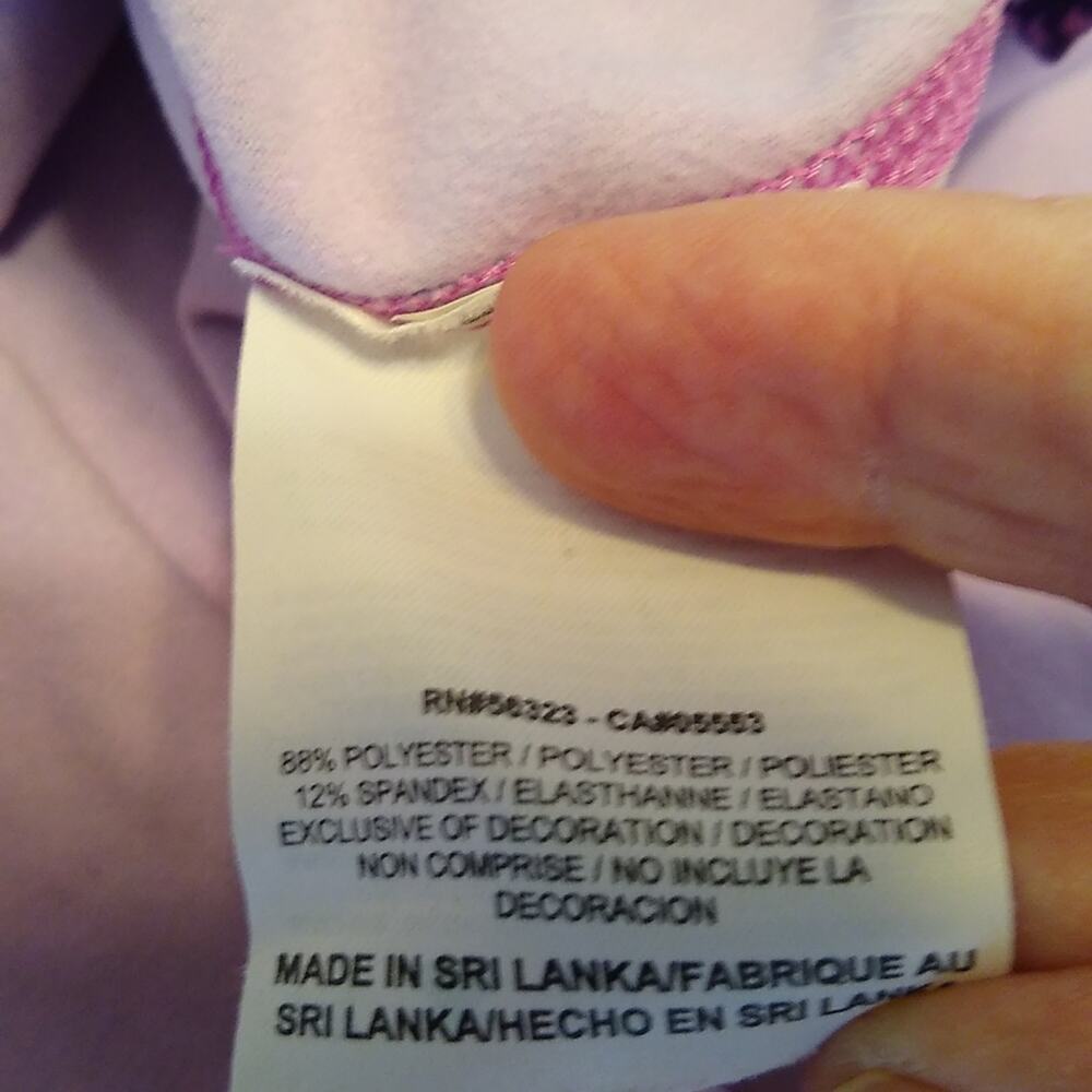 Nike women's purple pro workout top. Size Medium - Picture 8 of 8